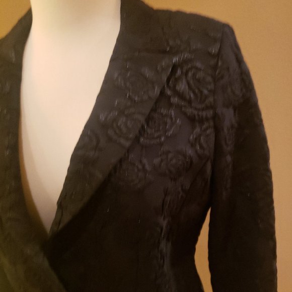 Anne Fontaine Paris Black Floral Natalia Jacket - Picture 3 of 16
